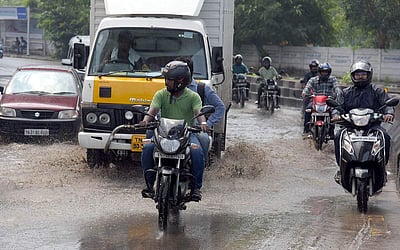 சென்னயில் பலத்த மழை