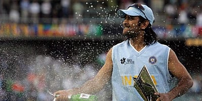 பாண்டிங்கை விடவும் தோனி சிறந்த கேப்டன்: அப்ரிடி சொல்லும் காரணம்