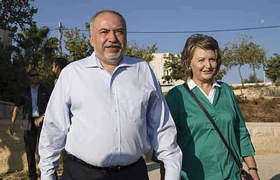 இஸ்ரேல் பிரதமர் பதவி: நாணயத்தை சுண்டிவிட்டு முடிவு செய்யலாம்!