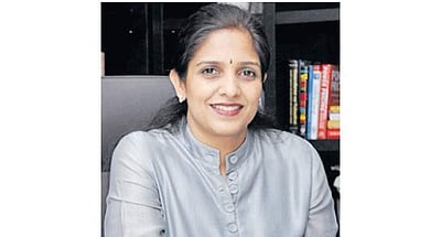 வியாழனன்று தமிழ்நாடு கிரிக்கெட் சங்கத்தின் முதல் பெண் தலைவராகிறார் ரூபா குருநாத் 