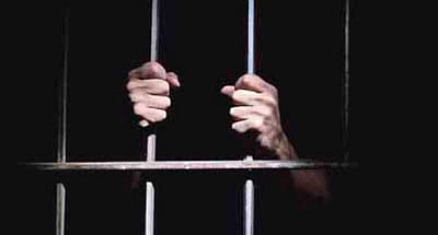 கரோனா வைரஸ் பரவல்: தமிழகத்தில் சிறைகளில் உள்ள  கைதிகளை சந்திக்க தடை