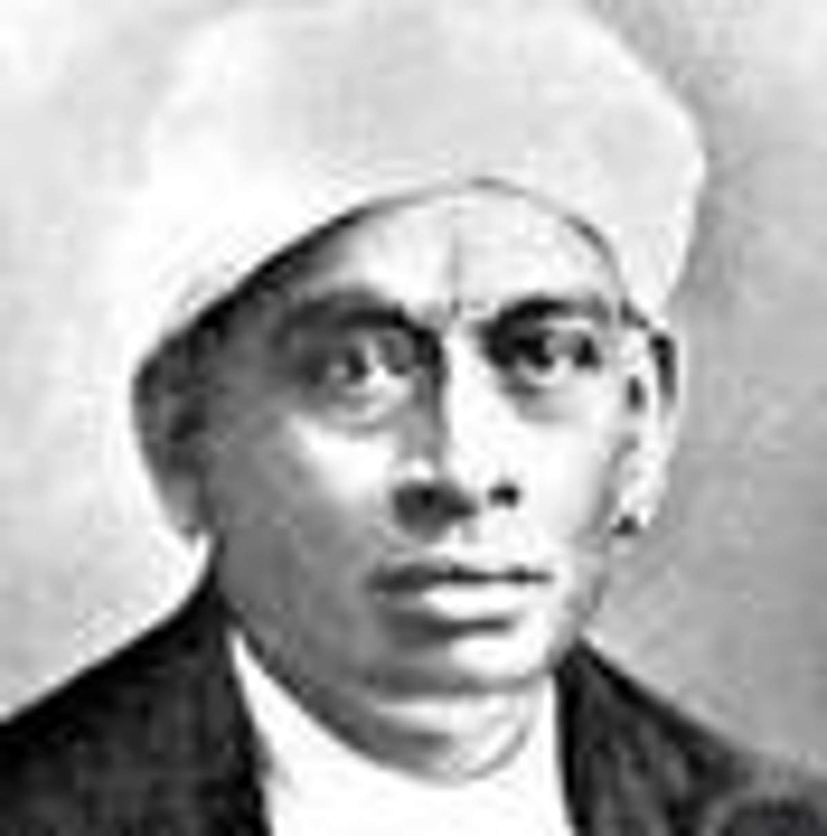 நாட்டிலேயே முதன்முதலில் சொந்தமாக ரயில் இயக்கிய தமிழா்!