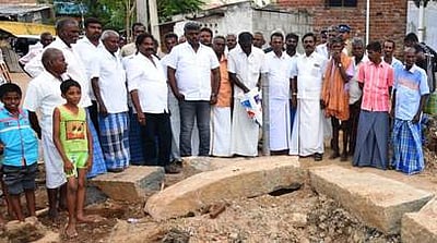 சிவகிரி பழுதான பாலத்தை தென்காசி எம்.பி. நேரில் ஆய்வு