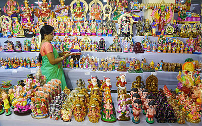 கொலு பொம்மைகள் விற்பனை கண்காட்சி