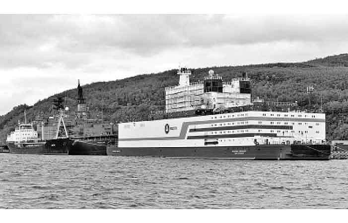 மிதக்கும் அணுமின் நிலையம் ஆபத்தா?