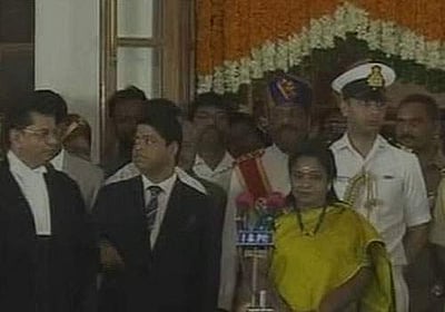 தெலங்கானா மாநில முதல் பெண் ஆளுநராக தமிழிசை சௌந்தரராஜன் பதவியேற்பு