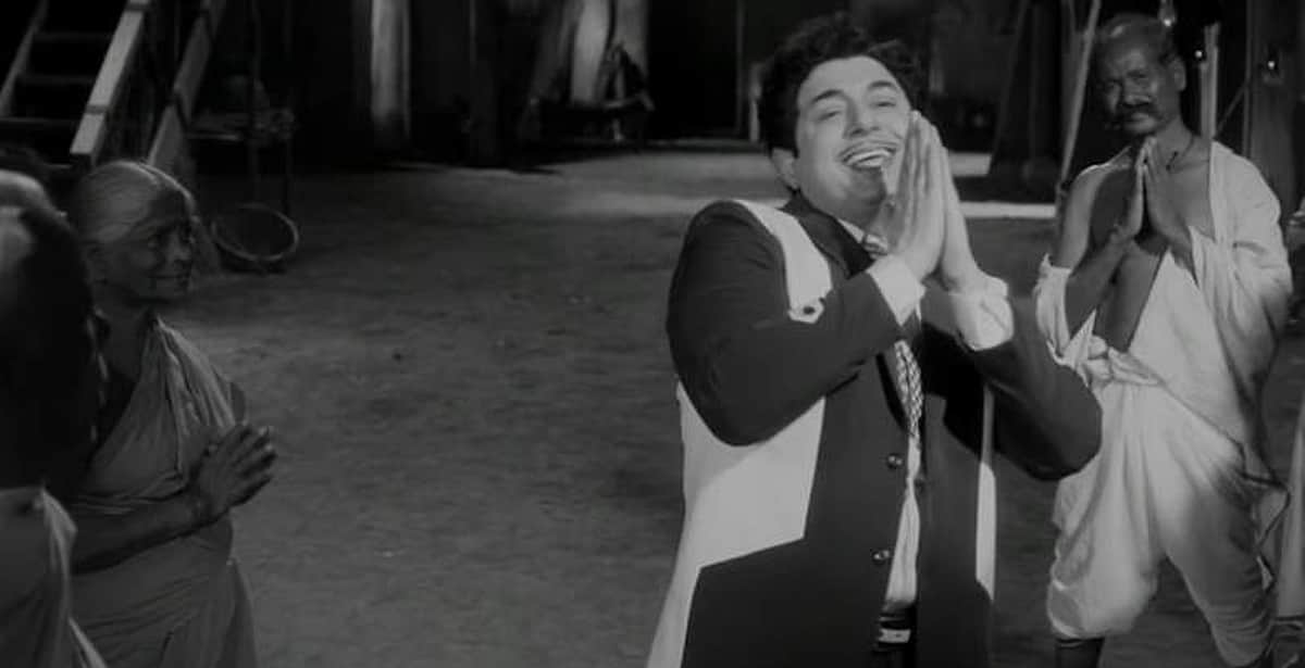 எம்.ஜி.ஆர் போல ஆடிப்பாடும் அரவிந்த் சாமி: தலைவி படத்தின் புதிய விடியோ, புகைப்படங்கள் வெளியீடு!