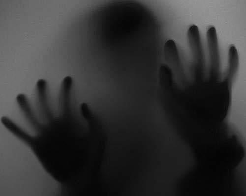 ஹோட்டலில் தங்கியிருந்த  6 பேர் மூச்சுத்திணறி பலி!