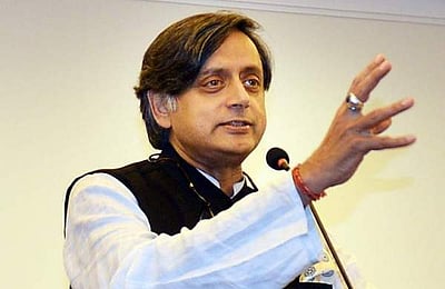 சிஏஏ-வை அமல்படுத்த முடியாது என மாநிலங்கள் தெரிவிக்க முடியாது: சசி தரூர்