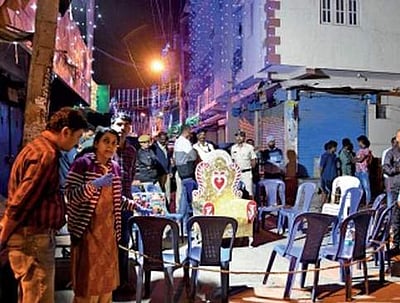 பெங்களூருவில் மர்மபொருள் வெடித்து விபத்து: காங்கிரஸ் எம்.எல்.ஏ படுகாயம்