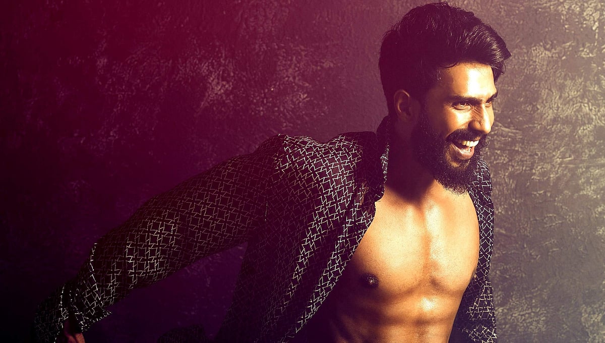 குடிப்பழக்கத்தை நிறுத்தி, சிக்ஸ் பேக் உடற்கட்டுக்கு மாறியது எப்படி?: விடியோ வெளியிட்டுள்ள நடிகர் விஷ்ணு விஷால்!