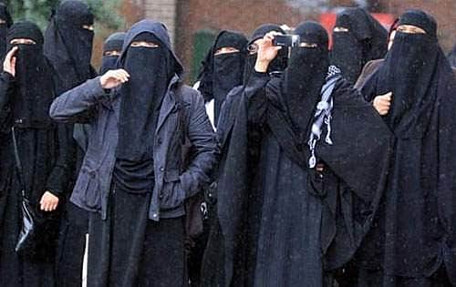 பாட்னா மகளிர் கல்லூரியில் புர்கா அணியத் தடை