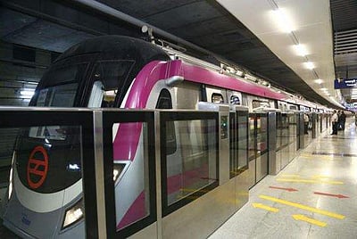 தில்லி மெட்ரோ ரயில் நிலையங்களில் இலவச வைஃபை வசதி!