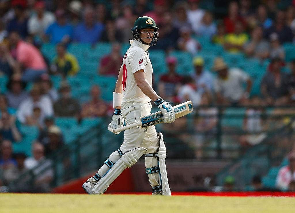 நியூஸிலாந்துக்கு எதிரான டெஸ்டில், முதல் ரன்னை எடுக்க முக்கால் மணி நேரம் தடுமாறிய ஸ்டீவ் ஸ்மித்! (விடியோ)