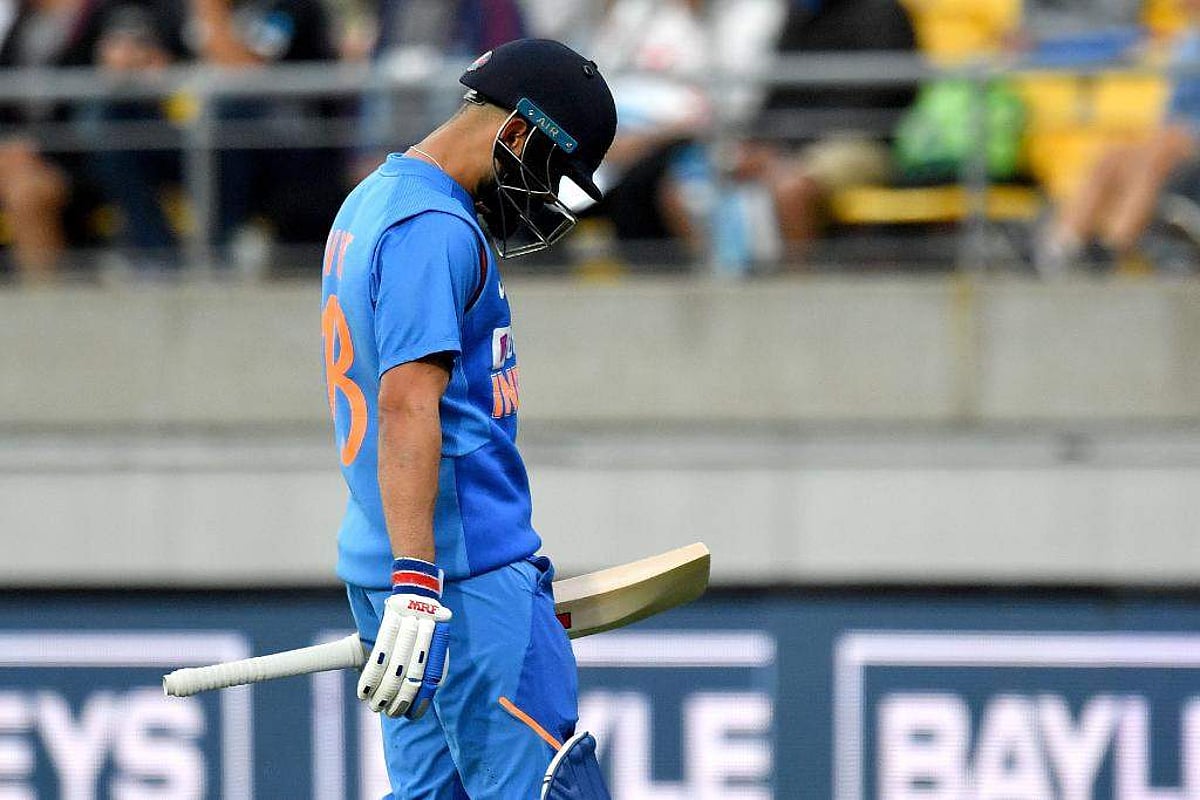 4-வது டி20 ஆட்டத்தில் தடுமாறும் இந்திய அணி!