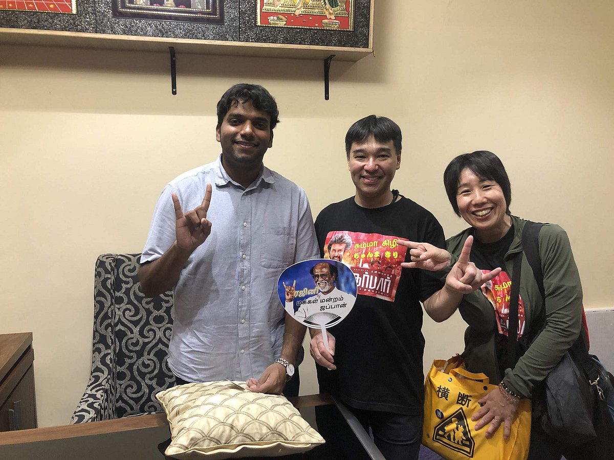 தர்பாரின் எஃப்.டி.எஃப்.எஸ் காட்சியைப் பார்க்க ஜப்பானிலிருந்து வந்த ரசிகர்!