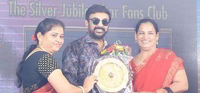 ரசிகர்களுடன் நடிகர் மோகன் சந்திப்பு! (விடியோ & படங்கள்)