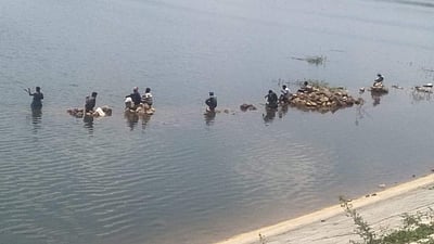 பூண்டி ஏரியிலிருந்து செம்பரம்பாக்கம் ஏரிக்கு தண்ணீர் திறப்பு