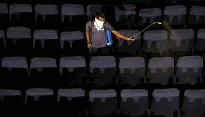 புதுச்சேரியில் பெரும்பாலான திரையரங்குகள் இன்று இயங்கவில்லை: காரணம் என்ன?