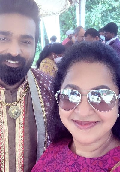 முரளிதரன் பயிற்சியாளராக உள்ள சன்ரைசர்ஸ் அணியை ஏன் கேள்வி கேட்கக்கூடாது?: விஜய் சேதுபதிக்கு ராதிகா ஆதரவு