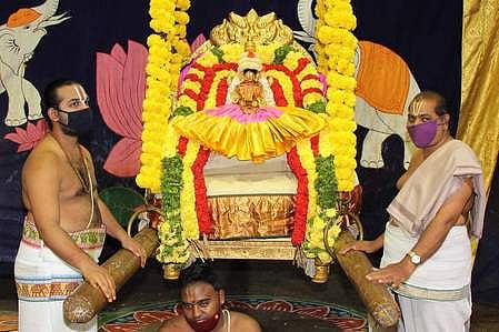 திருச்சானூரில் நவராத்திரி விழா தொடக்கம்