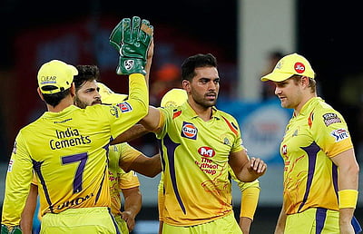 கார்க் அதிரடி அரைசதம்: சென்னைக்கு 165 ரன்கள் இலக்கு