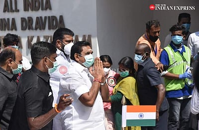 அக்.6-ம் தேதி அதிமுக எம்எல்ஏக்கள் சென்னை வர உத்தரவு