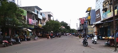 பக்தா்கள் பங்கேற்க தடையால் தசரா கூட்டமின்றி வெறிச்சோடிய திருச்செந்தூா்