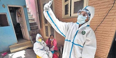 கரோனாவுக்கு சிகிச்சை பெறுவோர் எண்ணிக்கை தொடர்ந்து குறைவு