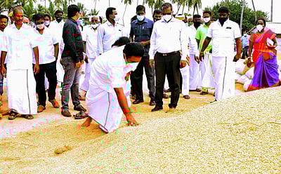 ஒரு நெல்மணி கூட மிச்சம் வைக்காமல் கொள்முதல் செய்யப்படும்: அமைச்சர் ஆர்.காமராஜ்