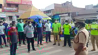 கம்பத்தில் தீயணைப்புத் துறை சார்பில் விழிப்புணர்வு பேரணி