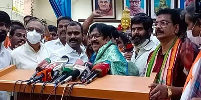 பாஜகவில் இணைந்தார் மோகன் வைத்யா