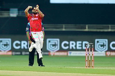 டாஸ் வென்ற பஞ்சாப் பந்துவீச்சு தேர்வு: இரு அணிகளிலும் மாற்றம் இல்லை