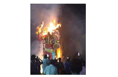 திருவடிச்சூலம் தேவிஸ்ரீ கருமாரியம்மன் கோயிலில் மகிஷாசுர வத சக்திலீலை