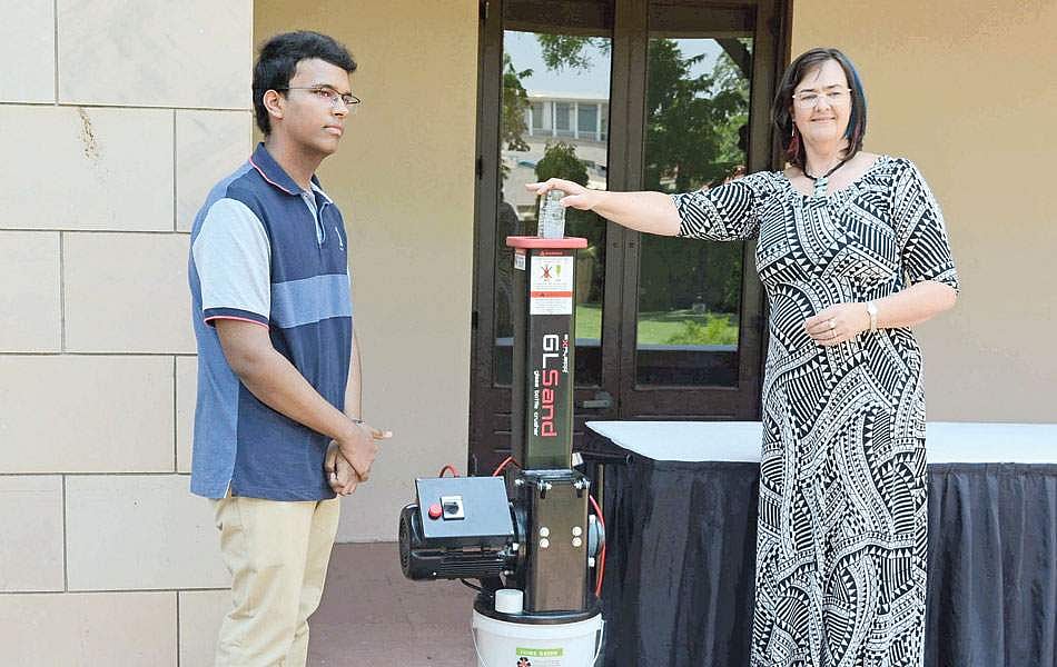 நீடித்த வளர்ச்சிக்கான... இளம் தலைவர்!