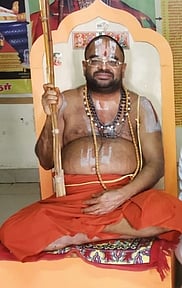 திருமாவளவனை கைது செய்ய வலியுறுத்தி போராட்டம்:  ஜீயா் சடகோப ராமானுஜா்