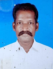 மகனை கட்டையால் தாக்கிக் கொன்ற தந்தை கைது