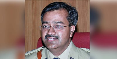 கர்நாடக மூத்த ஐ.பி.எஸ். அதிகாரி ரவீந்திரநாத் ராஜிநாமா