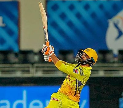 இந்த வெற்றி ரசிகர்களுக்கானது: கடைசி இரு பந்துகளிலும் சிக்ஸர்கள் அடித்த ஜடேஜா