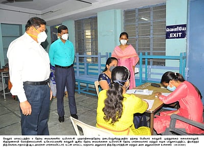 யுபிஎஸ்சி தேர்வு - வேலூர் மையங்களில் 54 சதவீதம் பேர் எழுதினர்