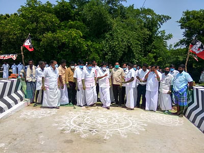 வளா்ச்சித் திட்ட கட்டடங்கள் திறப்பு