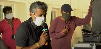 மீண்டும் தொடங்கியது எஸ்.எஸ். ராஜமெளலியின் ஆர்ஆர்ஆர் படப்பிடிப்பு: விடியோ வெளியீடு!