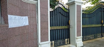 சிறுதாவூரில் உள்ள சுதாகரன், இளவரசி சொத்துக்கள் முடக்கம்