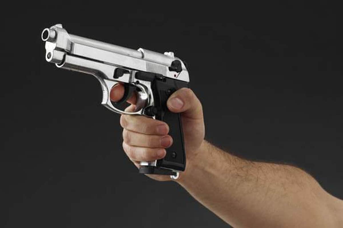 இத்தாலியில் இரண்டு இந்தியர்கள் சுட்டுக்கொலை