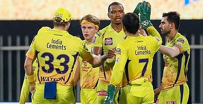 சிஎஸ்கே அணியில் விளையாடுவதை அரசாங்க வேலை போல சில வீரர்கள் எண்ணுகிறார்கள்: சேவாக் சாடல்