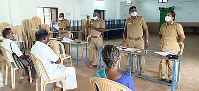 பாவூா்சத்திரத்தில் மக்கள் குறைதீா் முகாம்