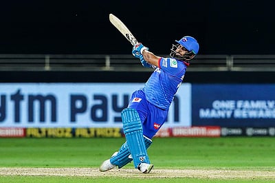 ஆட்டத்தை மாற்றிய பந்த்-ஷ்ரேயஸ்: மும்பைக்கு 157 ரன்கள் இலக்கு