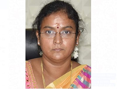 காஞ்சிபுரம் ஆட்சியர் மகேஸ்வரி ரவிக்குமாருக்கு கரோனா 