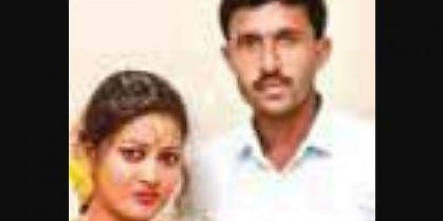 திருமணத்துக்கு முந்தைய புகைப்பட நிகழ்ச்சியில் விபத்து; மணமக்கள் பலியான சோகம்