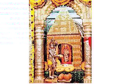 தீபாவளியில் திவ்ய தரிசனம்!